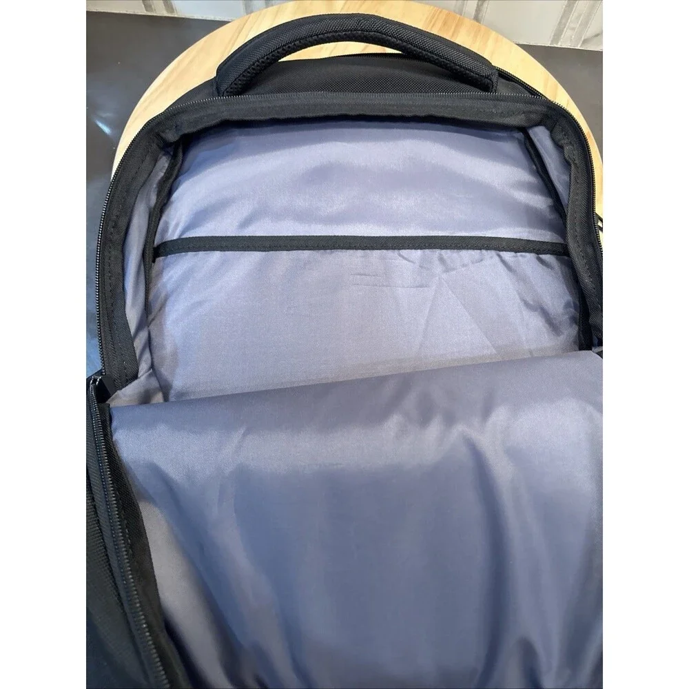 Samsonite Stedman Business Travel Court Backpack Black 15.6” Laptop Tablet EUC